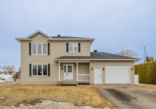 Maison à vendre - 37 Rue Cartier, Cap-Santé, G0A 1L0