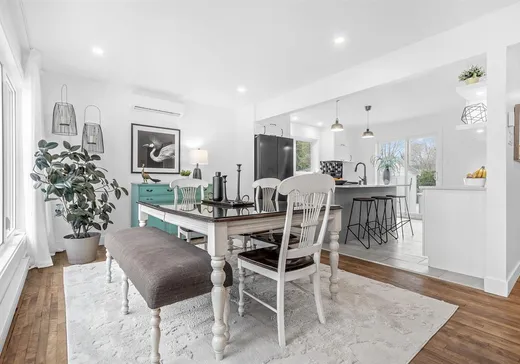 Bungalow à vendre - 8955 Av. Lucien-Paquet, Charlesbourg, G1G4J1