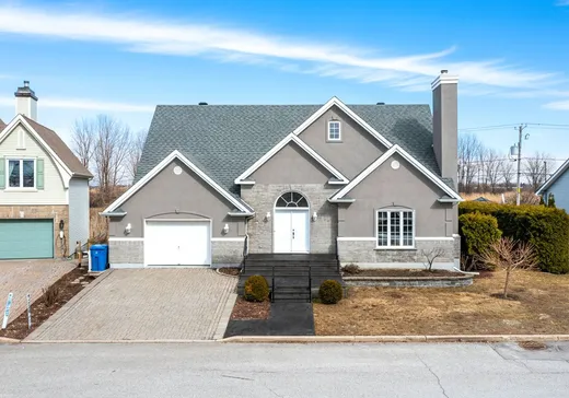 Two or more stories for sale - 377 Rue des Orioles, Lachenaie, J6V1P2