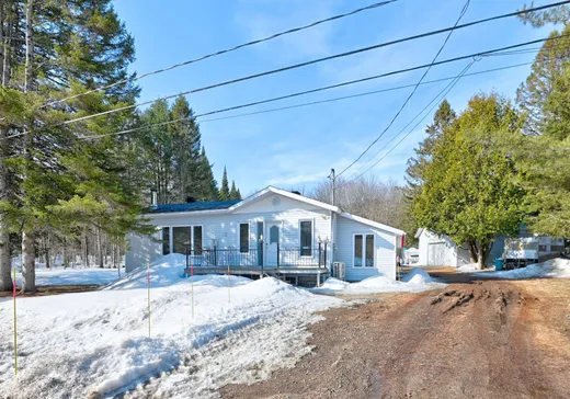 Maison à vendre - 130 Route des Lacs, Sainte-Marcelline-de-Kildare, J0K 2Y0