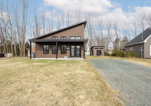 Two or more stories for sale - 2050 Rue des Colibris, Becancour, G9H0L6