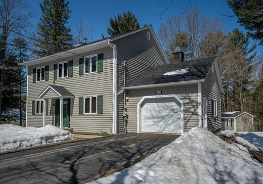 Maison à vendre - 915 Rue de l'Olympiade, Sainte-Adèle, J8B 2T9