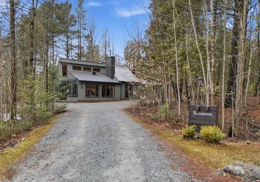 Bungalow à vendre - 9 Rue du Chinook, Magog, J1X7E8