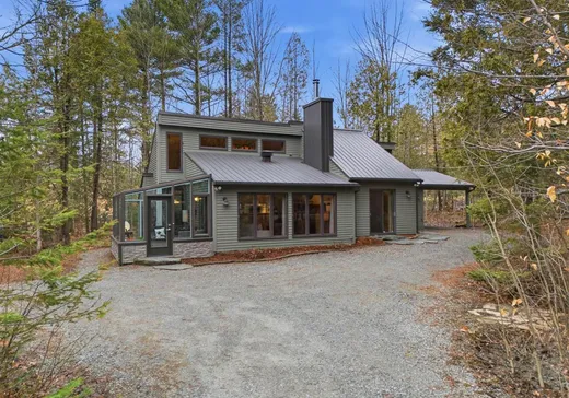 Maison à vendre - 9 Rue du Chinook, Magog, J1X 7E8