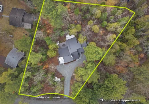 Maison à vendre - 9 Rue du Chinook, Magog, J1X 7E8