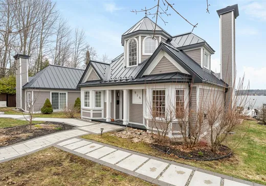 Maison à vendre - 916 Ch. Viens, Magog, J1X 7T1