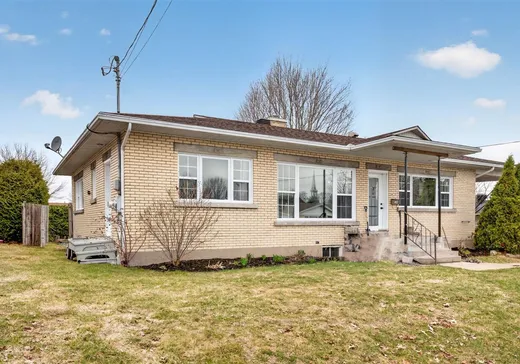 Maison à vendre - 1193 Rue Savoie, Plessisville, G6L 1J1