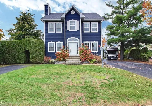 Two or more stories for sale - 270 Place de Rome, Drummondville, J2C8M3