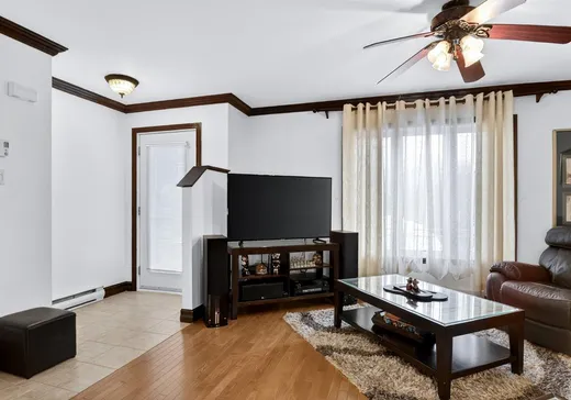 Condo à vendre - 2420 Rue du Dr-Noël-Varin, Sainte-Marthe-sur-le-Lac, J0N 1G4