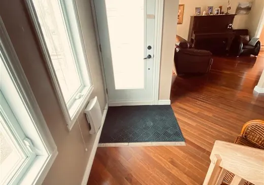 Maison à vendre - 1685 Boul. des Seigneurs, Terrebonne, J6X 2J5