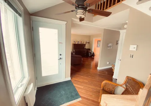 Maison à vendre - 1685 Boul. des Seigneurs, Terrebonne, J6X 2J5