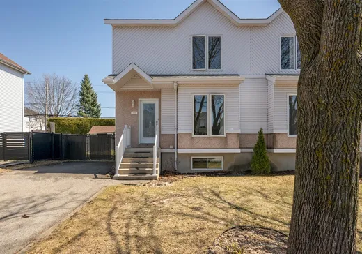 Maison à vendre - 793 Boul. René-Lévesque, Saint-Eustache, J7R 7A5