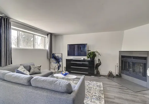 Condo for sale - 3055 Place Alton-Goldbloom, App. 1, Laval (Chomedey), H7V 3X1