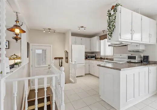 House for sale - 15 Rue François-Xavier-Garneau, St-Romuald, G6W 5W4