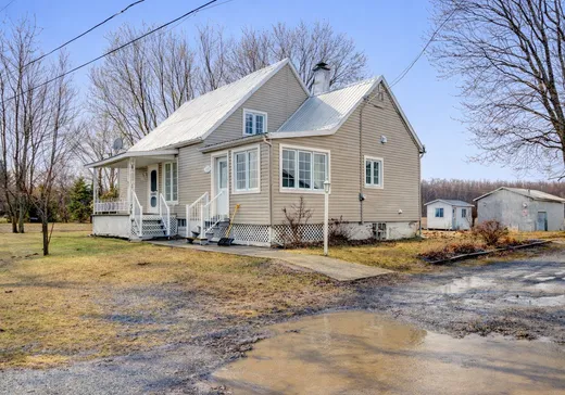 Maison à vendre - 1520 Rg des Trente, Saint-Jean-Baptiste, J0L 2B0