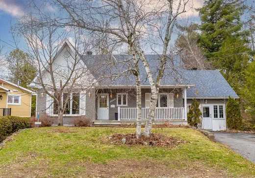 Bungalow à vendre - 3075-3077 Rue Delorme, Sherbrooke, J1K1A2
