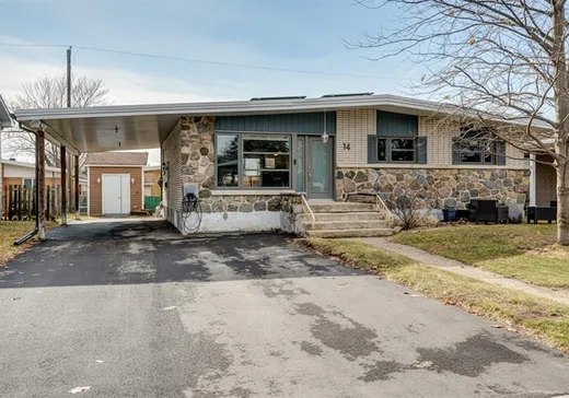 Bungalow à vendre - 14 Rue Matton, Massueville, J3P2S3