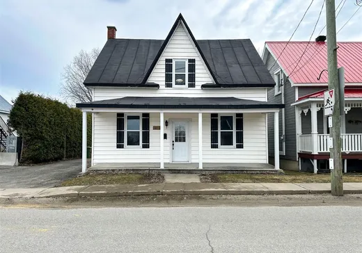 Maison à vendre - 31 Rue Principale, Pierreville, J0G 1J0