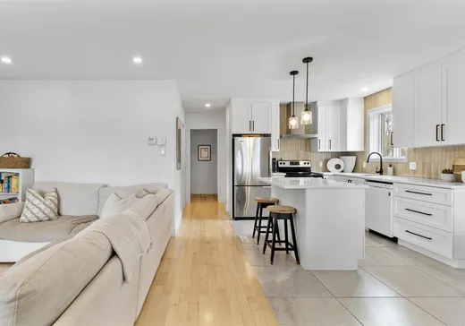 Maison à vendre - 460 Ch. du Lac-Caron, Repentigny, J0B 2P0