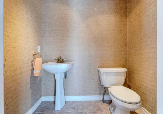 Maison à vendre - 7494 Place Tanger, Brossard, J4W 2H4