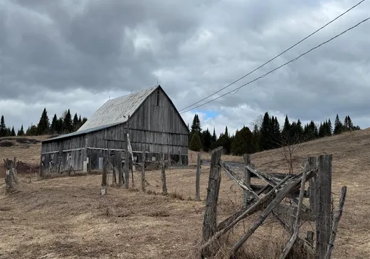 Fermette à vendre - 75 Ch. Ward, Harrington, J8G 2S4