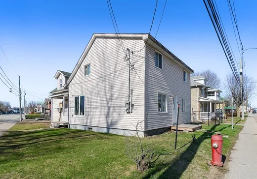 Maison à vendre - 367 Rue Victoria, Lochaber-Partie-Ouest, J0X 3B0