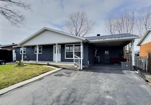 Bungalow à vendre - 110 22e Avenue, Drummondville, J2B3Z7