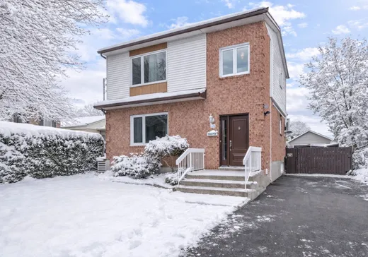 House for sale - 5230 Rue Canon, St-Hubert, J3Y 2R9