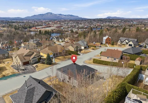 House for sale - 637 Rue des Ancêtres, Orford, J1X 0C7