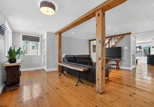 Maison à vendre - 940 Ch. des Patriotes, Mont-Saint-Hilaire, J3H 2A8