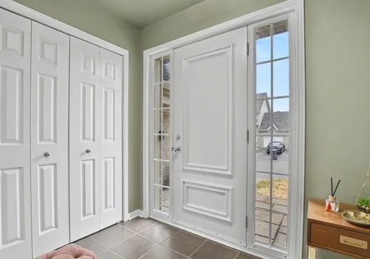 Maison à vendre - 3046 Rue du Sirocco, Sainte-Marthe-sur-le-Lac, J0N 1P0