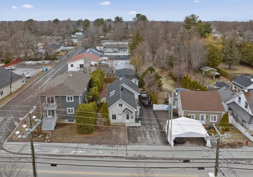 Maison à vendre - 891 Rue Notre-Dame, Lavaltrie, J5T 1R2