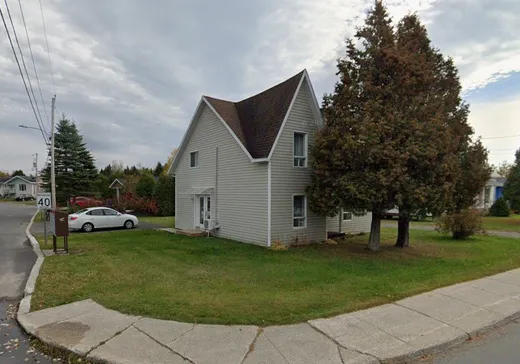 House for sale - 695 Rue Simard, Chicoutimi, G7P 2T3