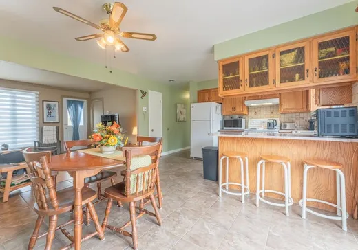 House for sale - 6 Rue Desharnais, Warwick, J0A 1M0