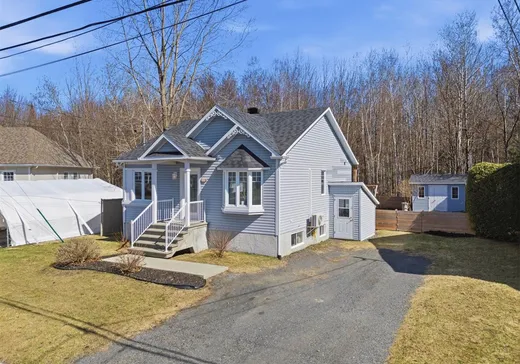 Maison à vendre - 75 Rue Deblois, Drummondville, J2A 4J7