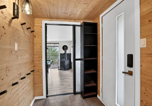 House for sale - 231 Rue des Pins, Chertsey, J0K 3K0