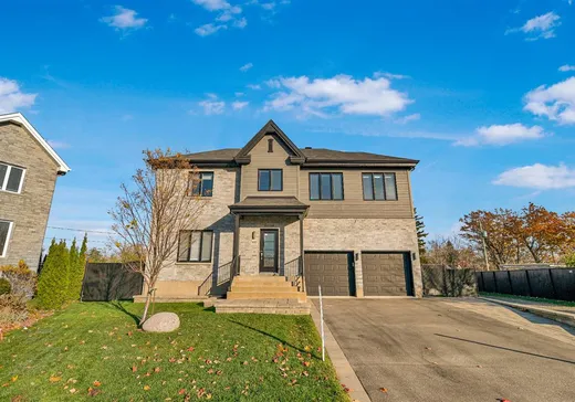 Maison à étages à vendre - 102 Rue St-François, Les Cedres, J7T0N4