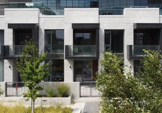 Maison à vendre - 1188 Rue St-Antoine O., App. TH3, Montréal (Centreville), H3C 1B4