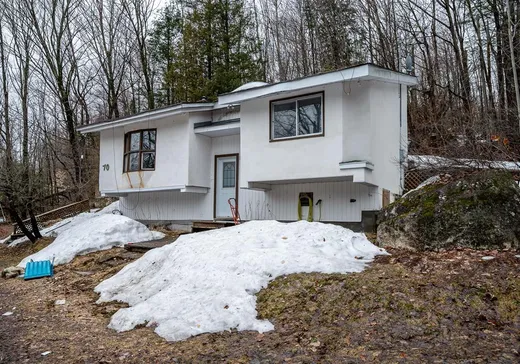 House for sale - 70 116e Avenue, St-Hippolyte, J8A 2E7