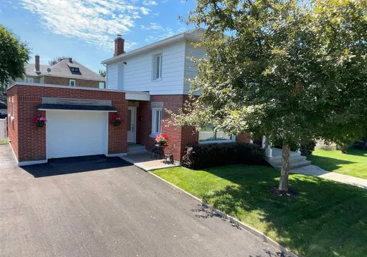 House for sale - 378 Rue Sydney, Lachute, J8H 1K6