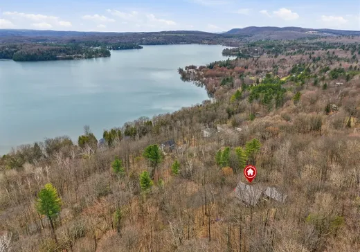 Maison à étages à vendre - 85 Rue Beverly, Ste-Catherine-De-Hatley, J0B1W0