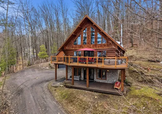 Maison à vendre - 85 Rue Beverly, Ste-Catherine-De-Hatley, J0B 1W0