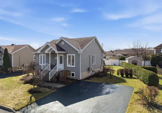 Bungalow à vendre - 1500 Rue de Moscou, Drummondville, J2C8C5
