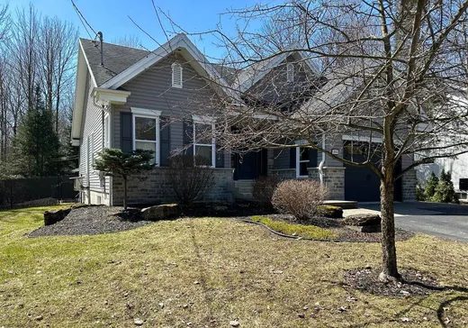 Maison à vendre - 253 Rue Louise, Louiseville, G6T 1P8