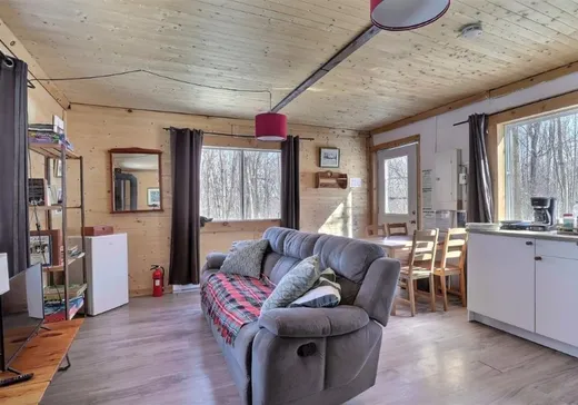 Maison à vendre - 75 Ch. Charles-E., Notre-Dame-Des-Boies, J0B 2E0