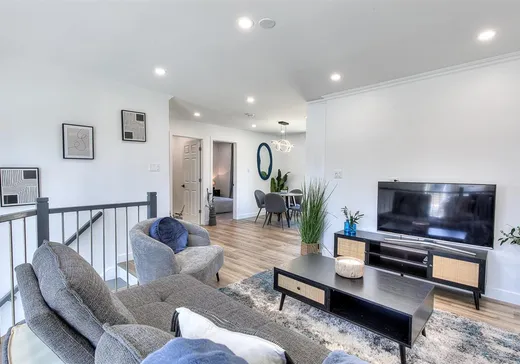 Maison à vendre - 220 Rue François-Baillairgé, Laval (Chomedey), H7L 5G5