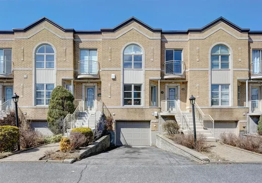 Maison à étages à vendre - 7494Z Place Tanger, Brossard, J4W2H4