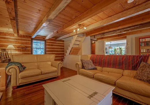 Maison à vendre - 4460 Rue Rolland, Sainte-Adèle, J8B 1C7