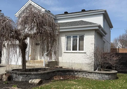 Maison à vendre - 6018 Rue des Merisiers, St-Hubert, J3Y 8M7