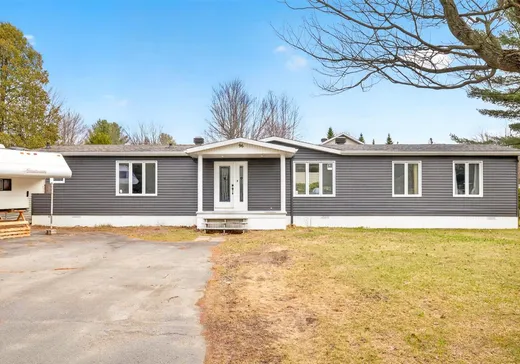 Bungalow à vendre - 96 Rue des Plaines, Saint-Adalbert, J0A1E0